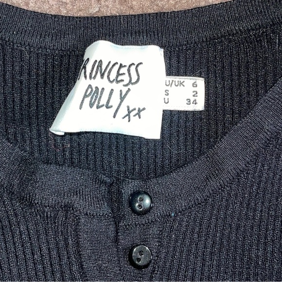 Unwritten Love Top Black - Picture 4 of 4